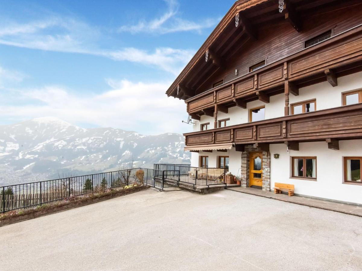 Farmhouse With Views Over The Zillertal Grosshartberg Dış mekan fotoğraf