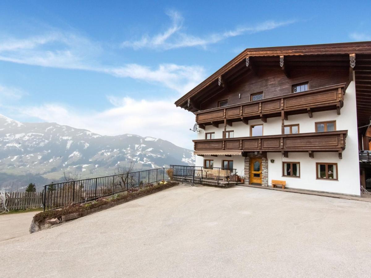 Farmhouse With Views Over The Zillertal Grosshartberg Dış mekan fotoğraf
